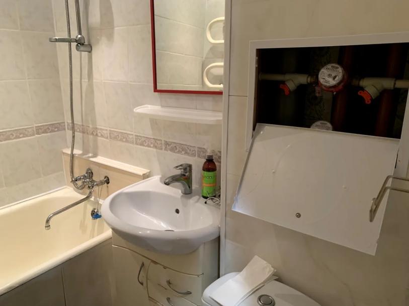 Квартира, 2-кімн., Харьков, Новые Дома, Героев Харькова пр-т