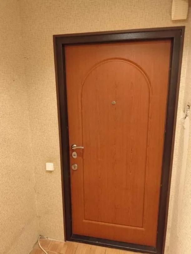 Квартира, 3-кімн., Харьков, Рогань жилмассив, 92-й бригады (Грицевца)