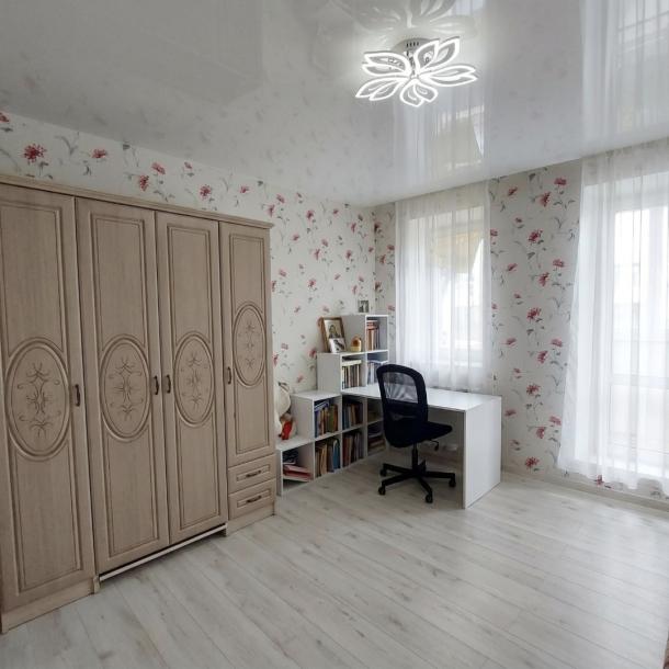 Квартира, 4-кімн., Березовское, Харьковский район
