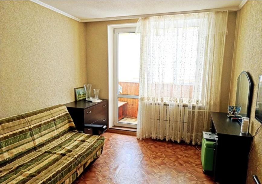 Квартира, 3-кімн., Харьков, Алексеевка, Людвига Свободы пр.