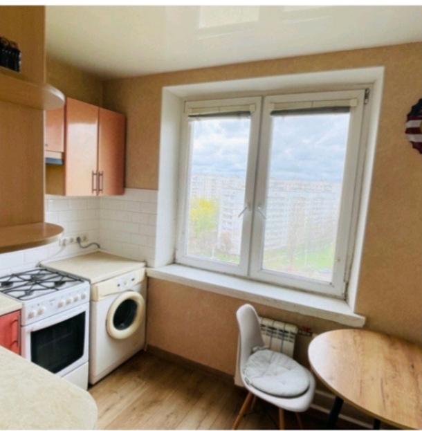 Квартира, 3-кімн., Харьков, 520м/р, Владислава Зубенко (Тимуровцев)