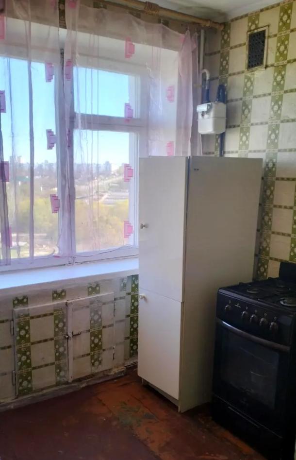 Квартира, 2-кімн., Харьков, 603м/р, Тракторостроителей просп.