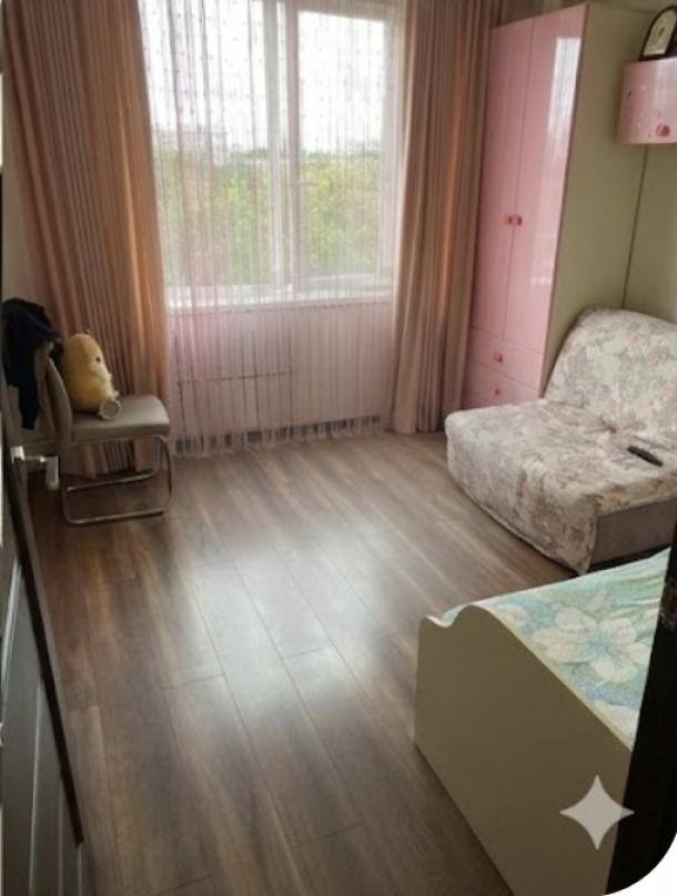 Квартира, 2-кімн., Харьков, 603м/р, Тракторостроителей просп.