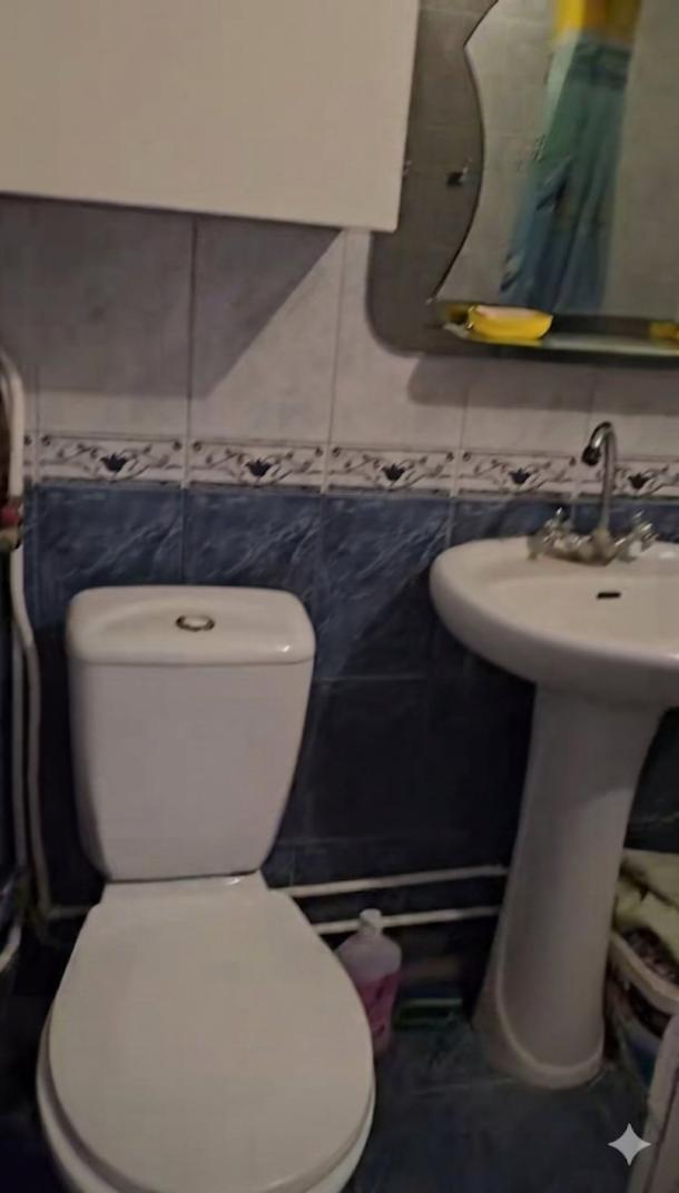 Квартира, 2-кімн., Харьков, 606м/р, Тракторостроителей просп.