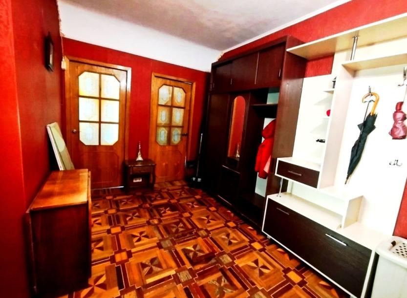 Квартира, 3-кімн., Харьков, 4 Северная Салтовка, Натальи Ужвий
