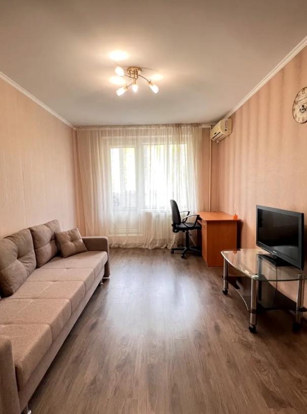 Квартира, 1-кімн., Харьков, Алексеевка, Победы пр.