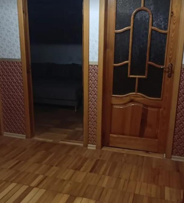 Квартира, 3-кімн., Харьков, 604м/р, Тракторостроителей просп.