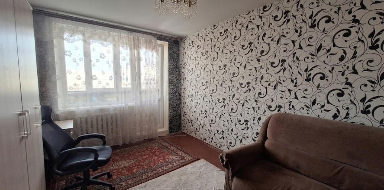 Квартира, 3-кімн., Харьков, Холодная Гора, Любови Малой пр. (Постышева пр.)