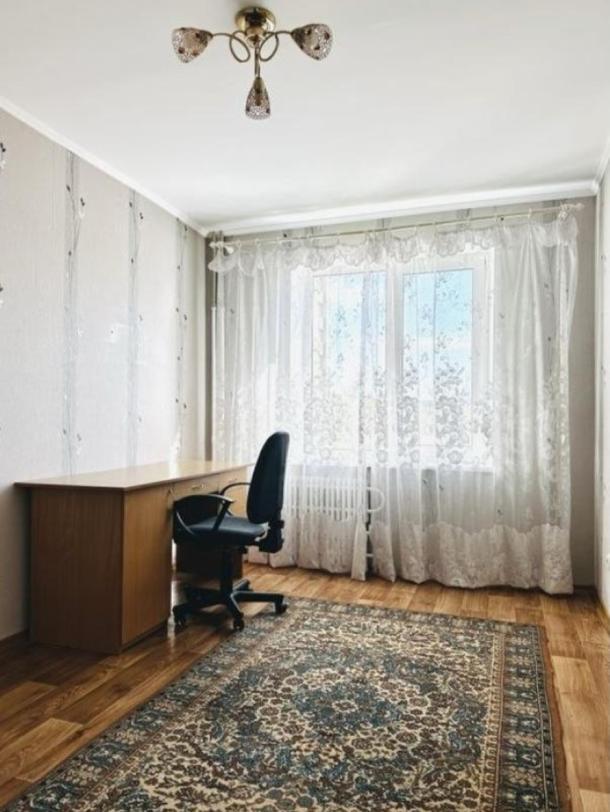 Квартира, 3-кімн., Харьков, Холодная Гора, Полтавский Шлях