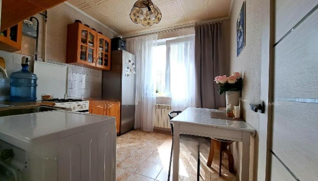 Квартира, 2-кімн., Харьков, 535Ам/р, Тракторостроителей просп.