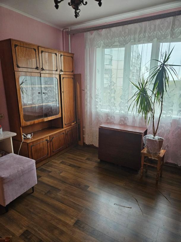 Квартира, 4-кімн., Харьков, Масельского метро, Героев Харькова пр-т