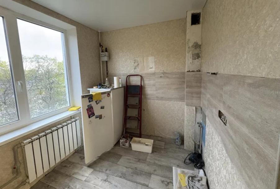 Квартира, 1-кімн., Харьков, 604м/р, Салтовское шоссе