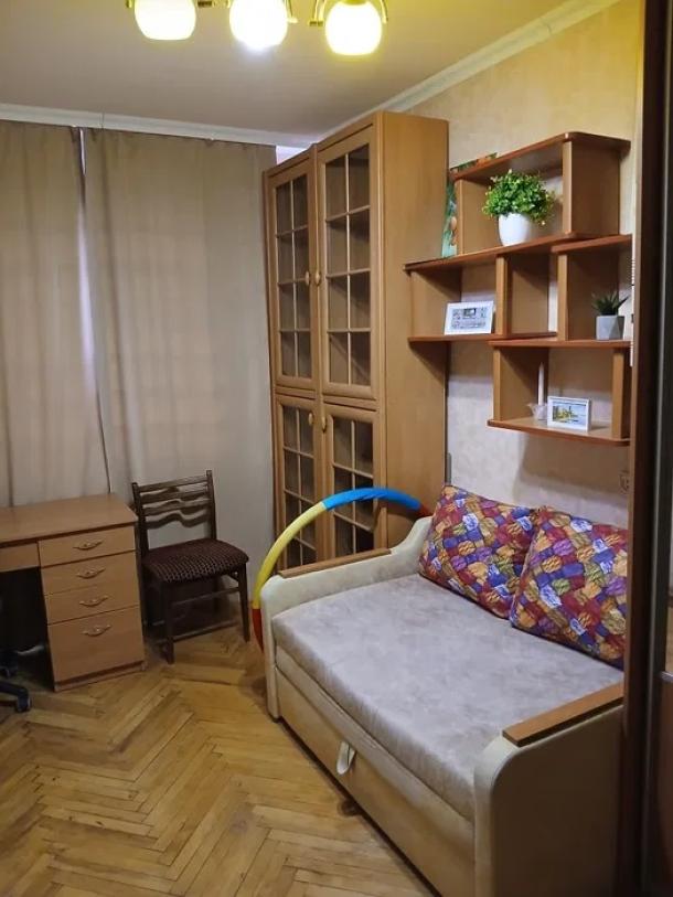 Квартира, 3-кімн., Харьков, Новые Дома, Байрона пр. (Героев Сталинграда пр.)