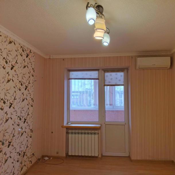 Квартира, 2-кімн., Покотиловка, Харьковский район