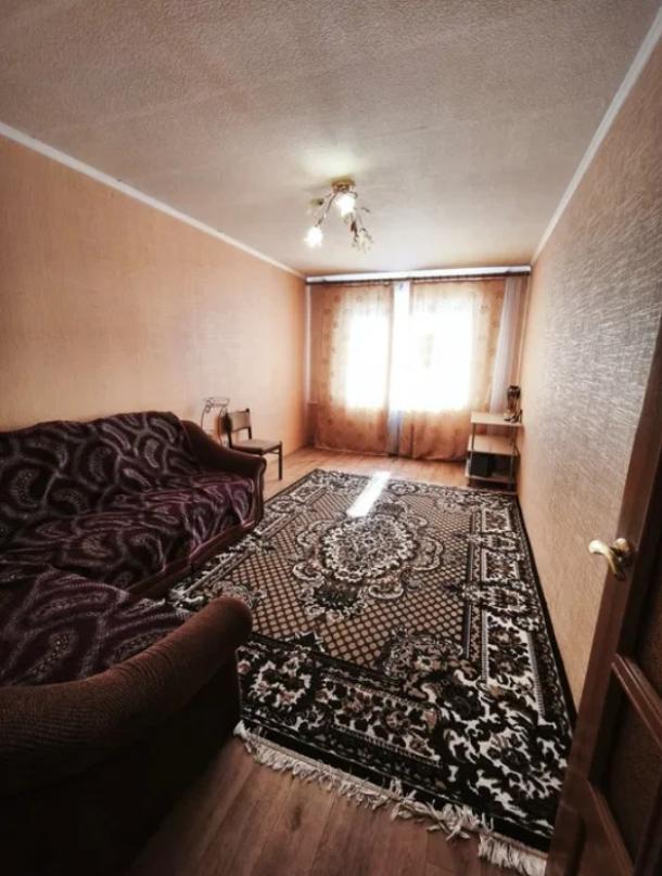 Квартира, 2-кімн., Харьков, Рогань жилмассив, Кольцевой пр-д