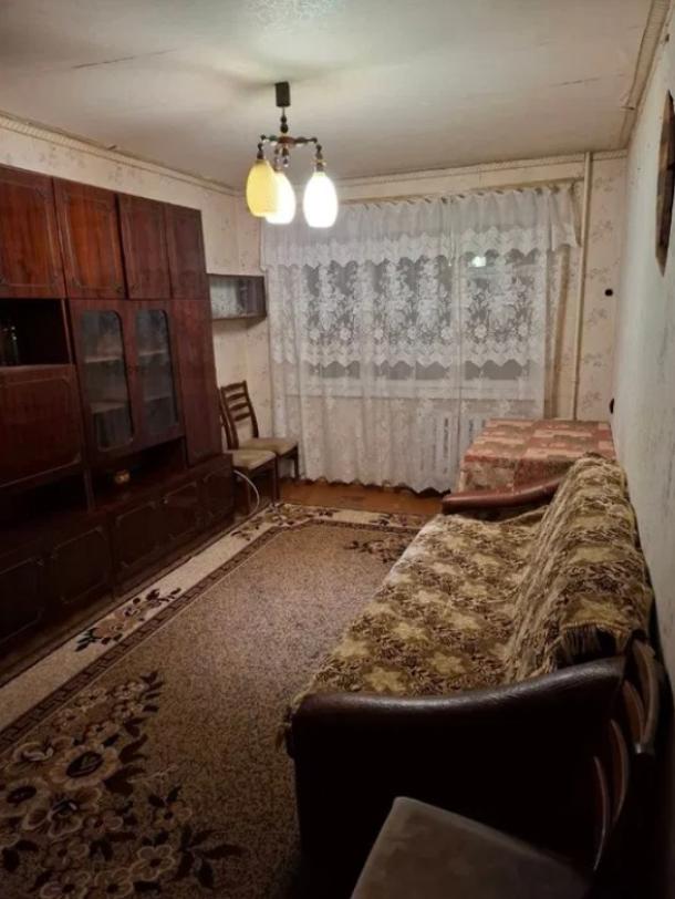 Квартира, 3-кімн., Харьков, Новые Дома, Байрона пр. (Героев Сталинграда пр.)