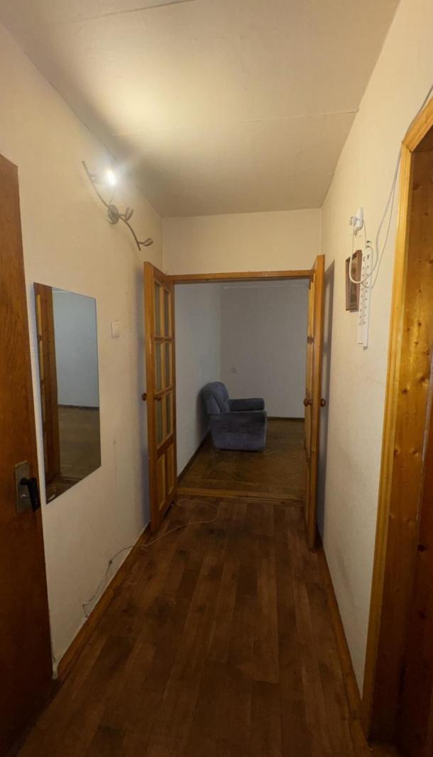 Квартира, 2-кімн., Харьков, 604м/р, Тракторостроителей просп.