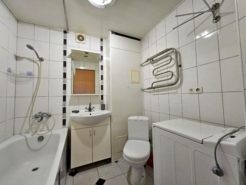 Квартира, 3-кімн., Харьков, 624м/р, Салтовское шоссе