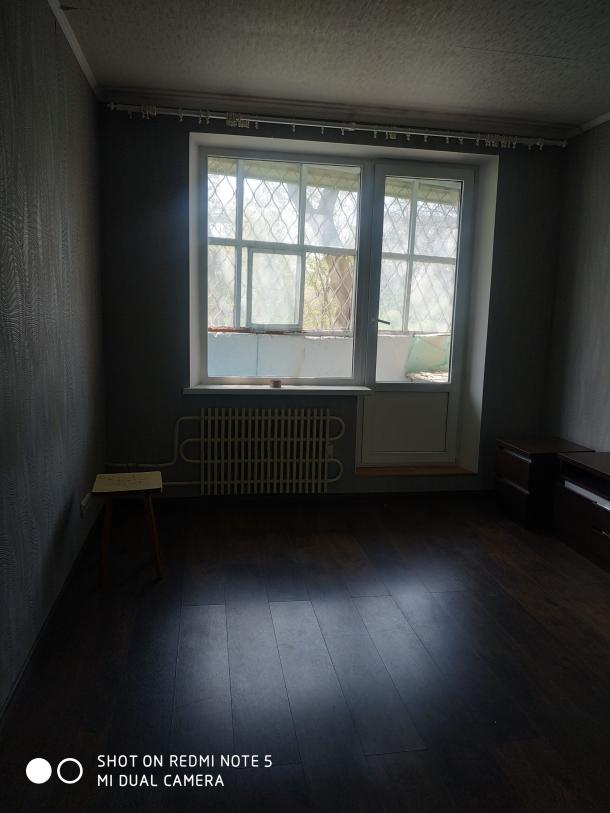 Квартира, 2-кімн., Харьков, 605м/р, Тракторостроителей просп.