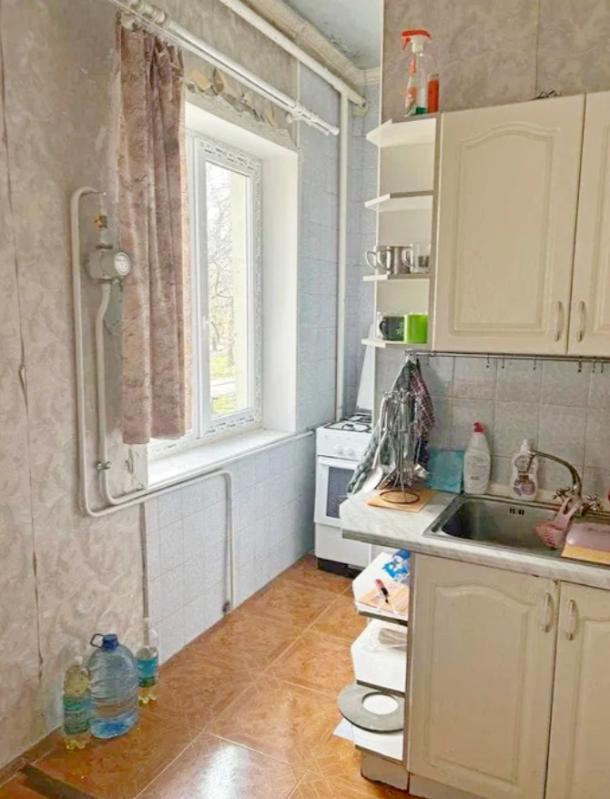 Квартира, 3-кімн., Чугуев, Чугуевский район, Авиатор мкр