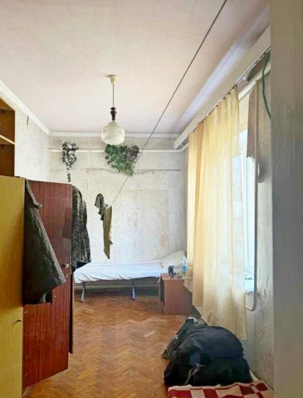 Квартира, 3-кімн., Чугуев, Чугуевский район, Авиатор мкр