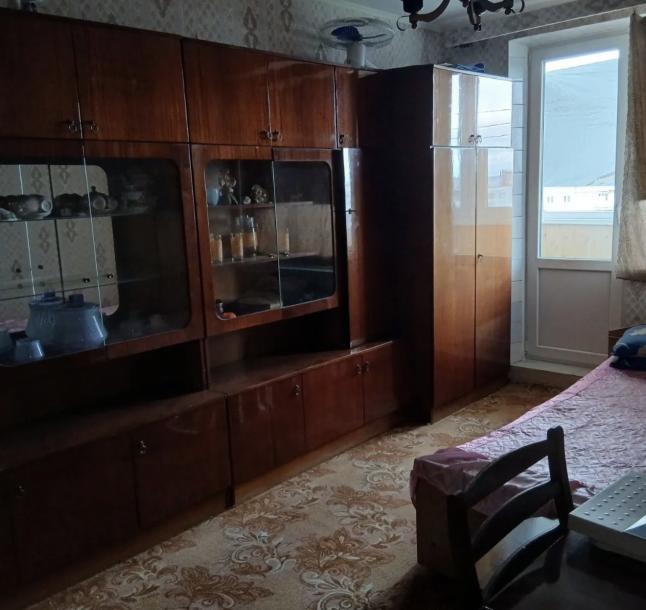 Квартира, 1-кімн., Харьков, 606м/р, Тракторостроителей просп.