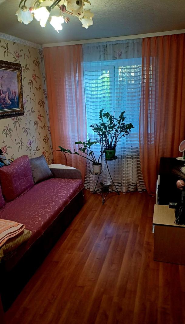 Квартира, 3-кімн., Харьков, Новые Дома, Каденюка (Танкопия)