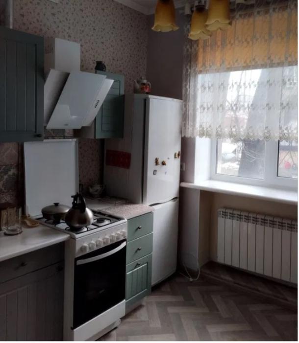 Квартира, 2-кімн., Харьков, Госпром, Культуры (Калинина, Свердлова, Советская Советский 3 пер.)