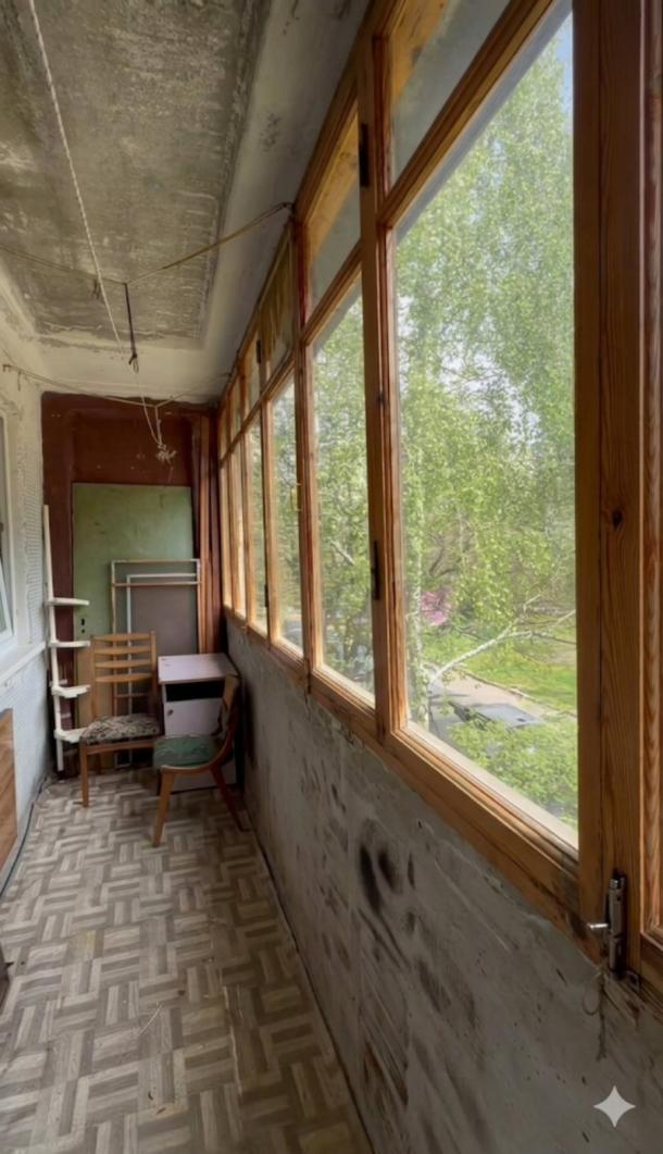 Квартира, 1-кімн., Харьков, Рогань жилмассив, Зубарева