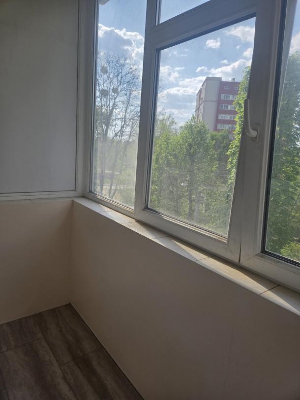 Квартира, 3-кімн., Харьков, ХТЗ, Северина Потоцкого пер. (17 Партсъезда пер.)
