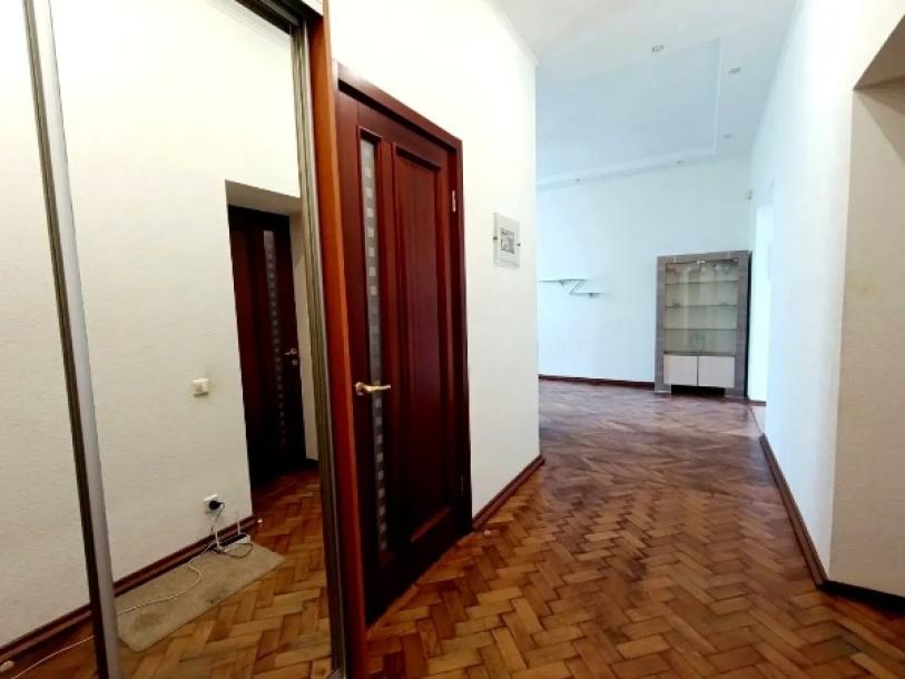 Квартира, 2-кімн., Харьков, Нагорный, Чернышевская