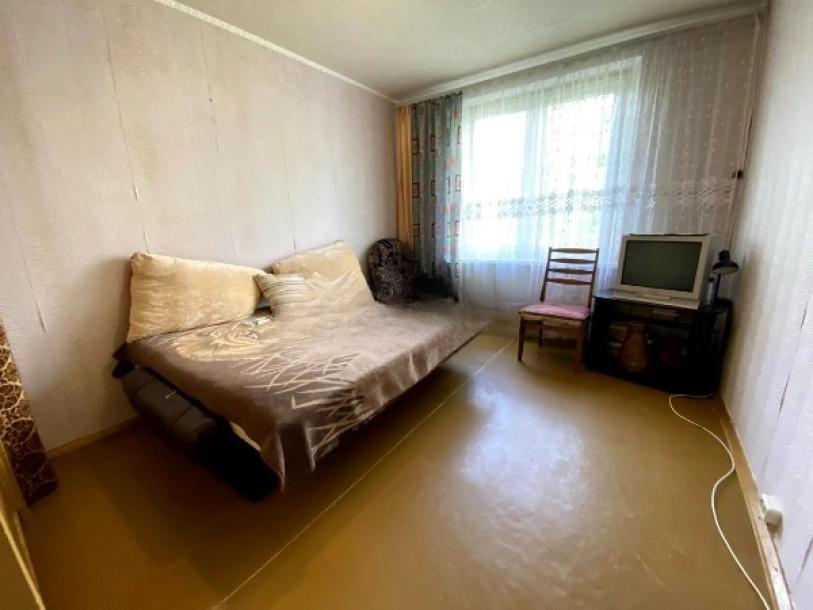 Квартира, 3-кімн., Харьков, 524м/р, Гвардейцев Широнинцев