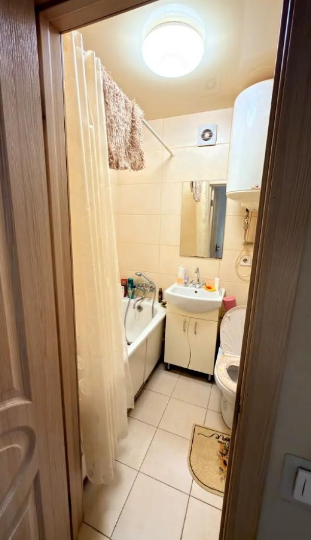 Квартира, 1-кімн., Харьков, 606м/р, Валентиновская