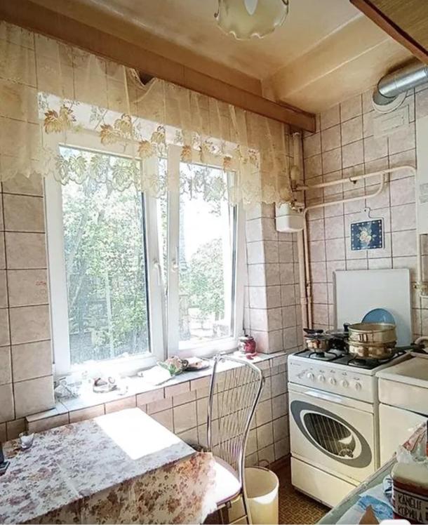 Квартира, 2-кімн., Харьков, Павлово Поле, Шекспира