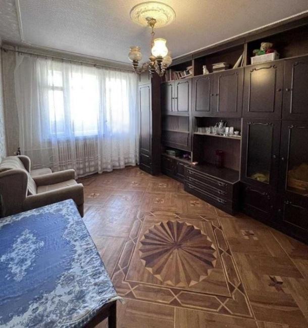 Квартира, 3-кімн., Харьков, Алексеевка, Людвига Свободы пр.