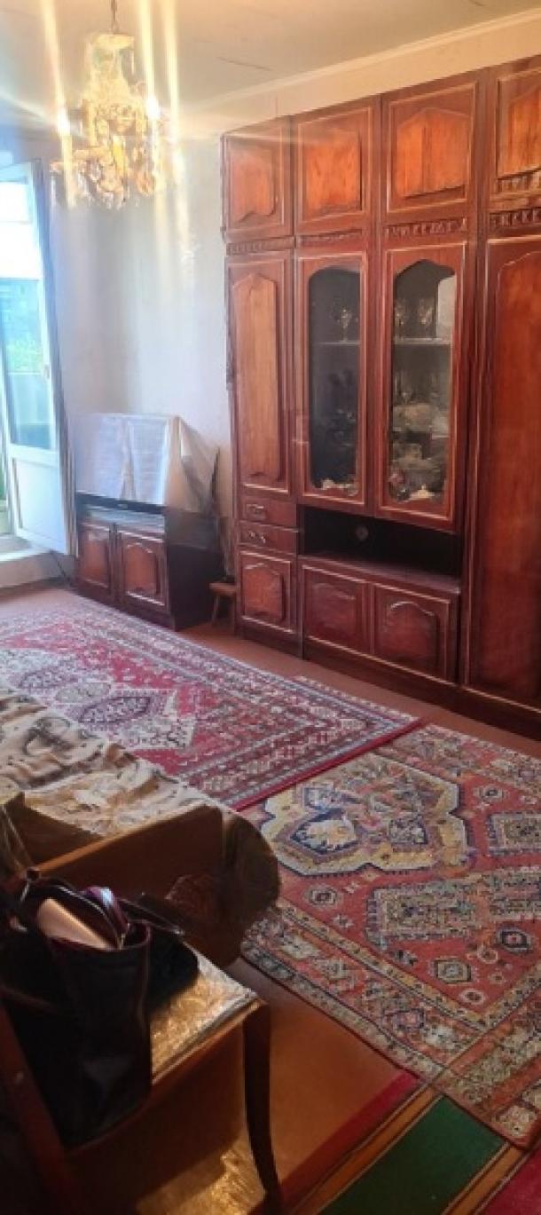 Квартира, 2-кімн., Харьков, 533м/р, Тракторостроителей просп.
