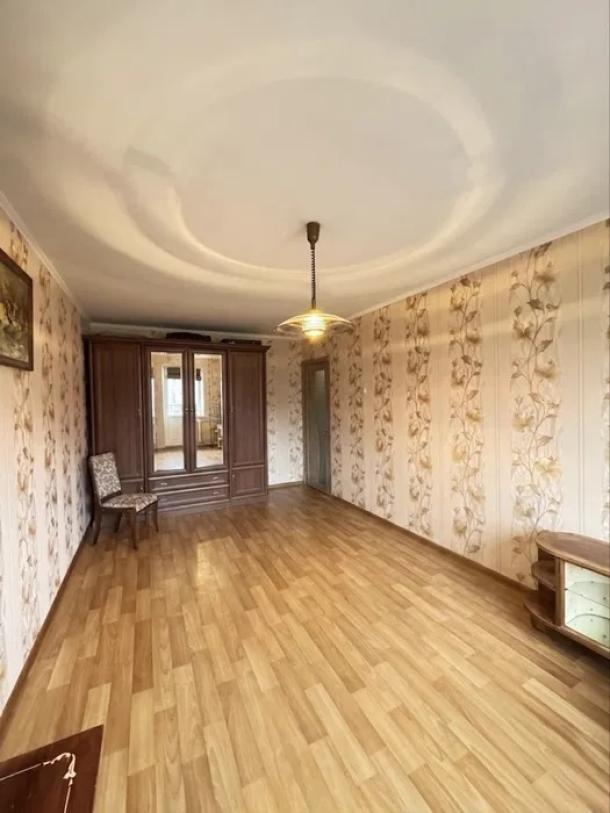Квартира, 1-кімн., Харьков, 607м/р, Тракторостроителей просп.