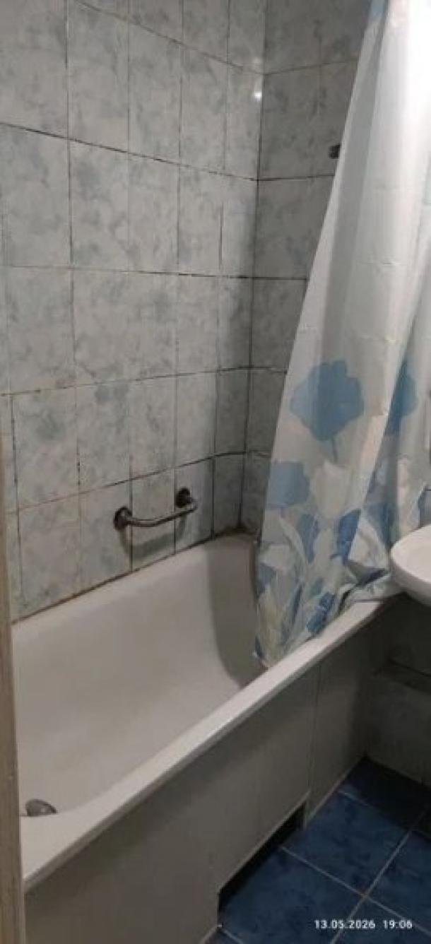 Квартира, 2-кімн., Харьков, 533м/р, Тракторостроителей просп.