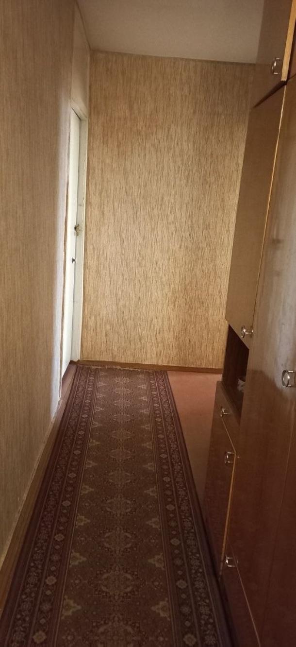 Квартира, 3-кімн., Чугуев, Чугуевский район, Харьковская