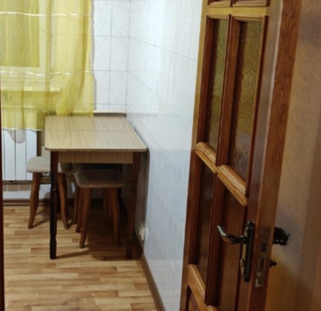 Квартира, 2-кімн., Харьков, 531м/р, Непокоренных (Героев Труда)