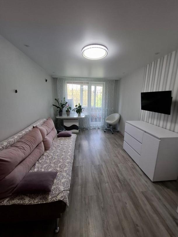 Квартира, 2-кімн., Харьков, 522м/р, Валентиновская