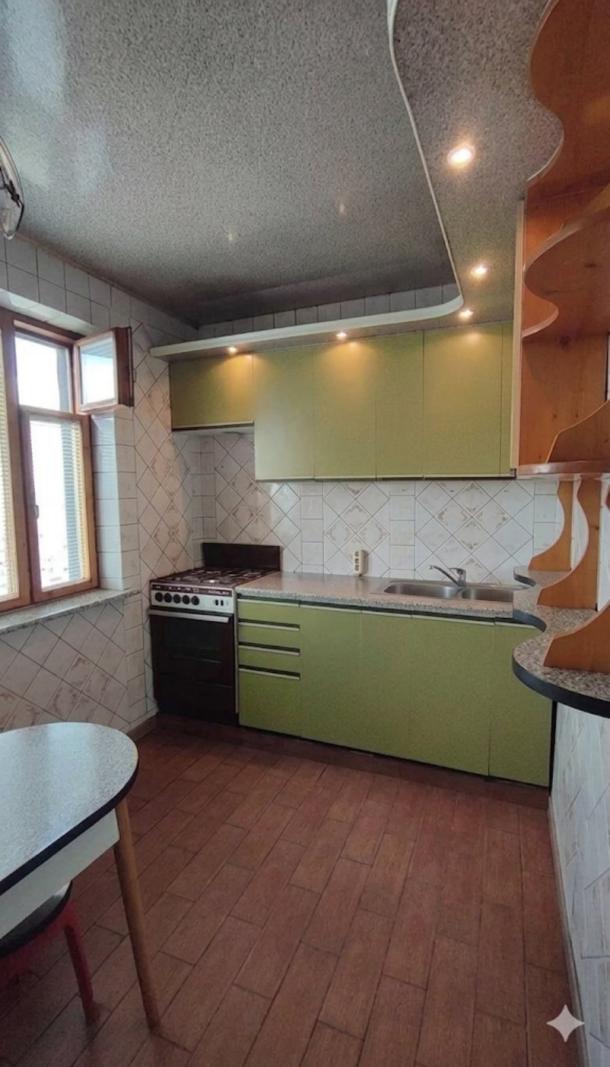 Купить квартира, Харьков, Рогань жилмассив, 92-й бригады (Грицевца)