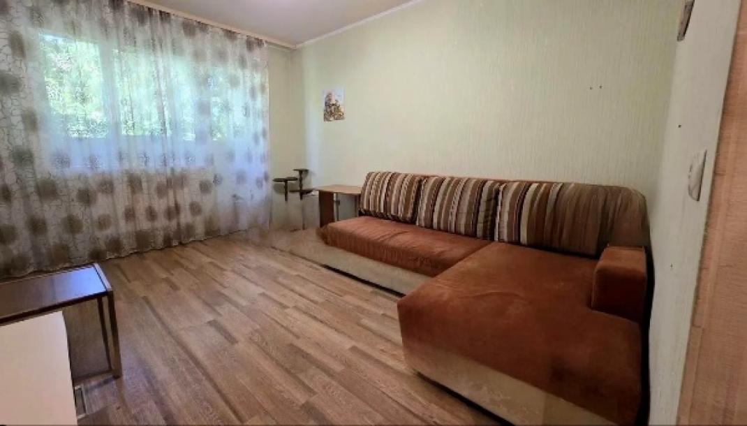 Квартира, 2-кімн., Харьков, 531м/р, Непокоренных (Героев Труда)