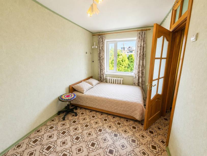 Квартира, 2-кімн., Харьков, Новые Дома, Садовый пр-д