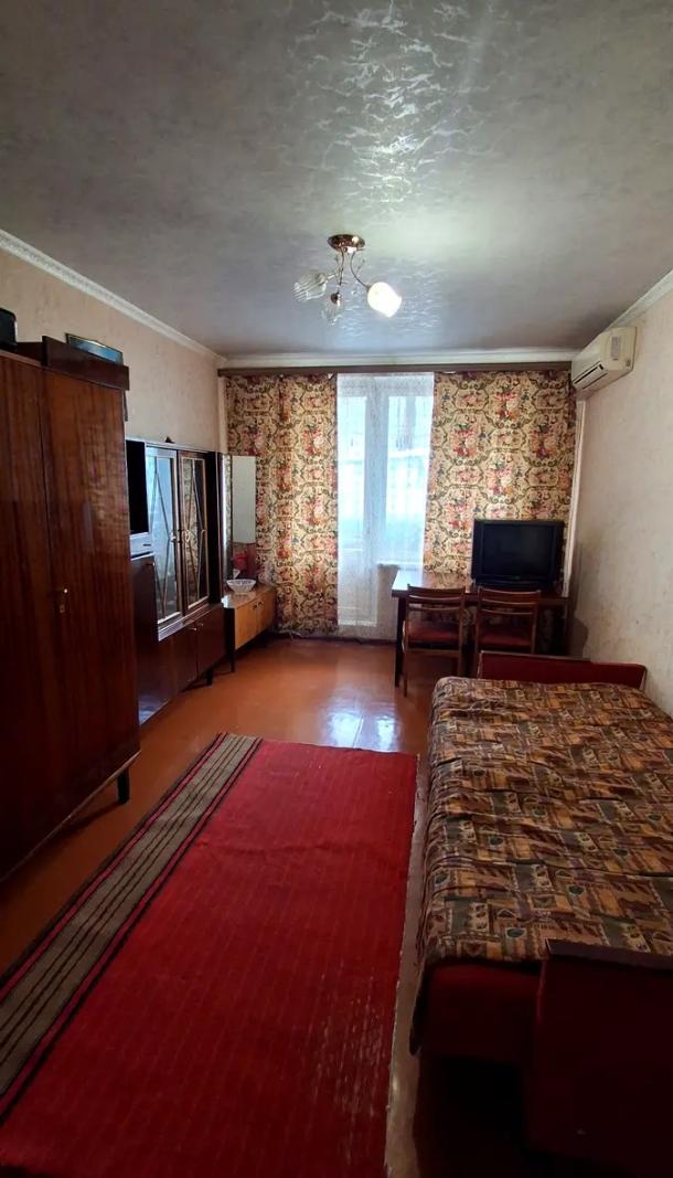 Квартира, 1-кімн., Харьков, 522м/р, Непокоренных (Героев Труда)