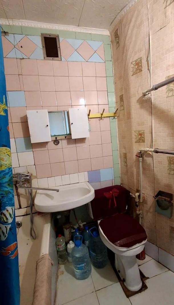 Квартира, 1-кімн., Харьков, 522м/р, Непокоренных (Героев Труда)