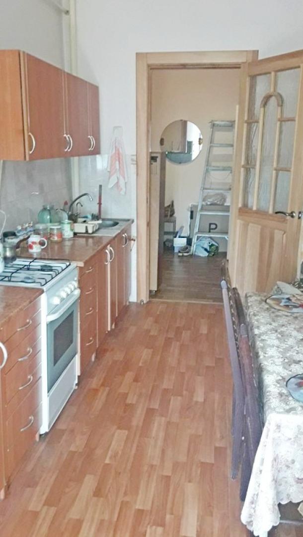 Квартира, 2-кімн., Харьков, Центр, Героев Небесной Сотни пл. (Руднева пл.)