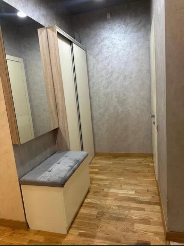 Квартира, 2-кімн., Харьков, Госпром, Данилевского