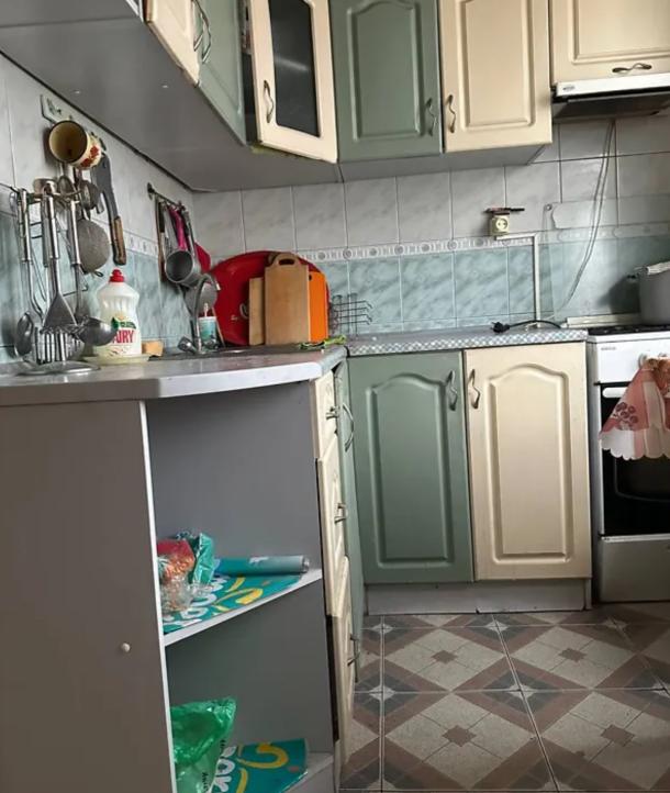 Квартира, 3-кімн., Харьков, 520м/р, Академика Павлова