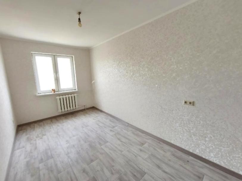 Квартира, 3-кімн., Харьков, Новые Дома, Петра Григоренко пр. (Маршала Жукова пр.)